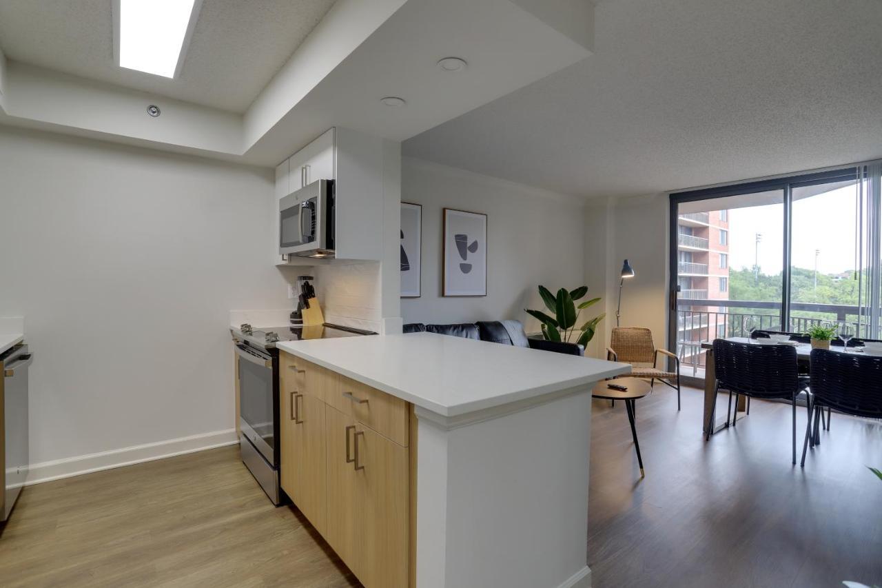 Modern & Charming Apt With Rooftop @Pentagon City 알링턴 외부 사진
