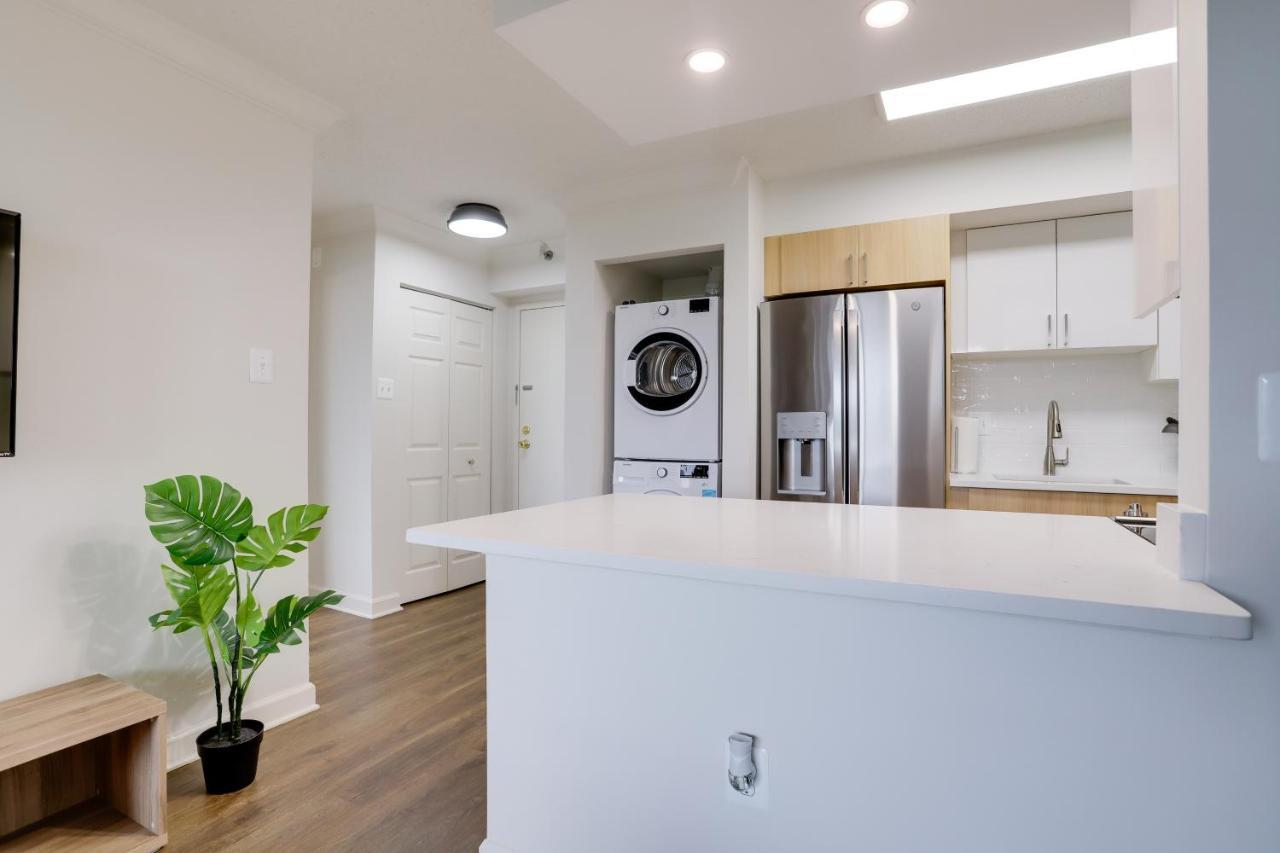 Modern & Charming Apt With Rooftop @Pentagon City 알링턴 외부 사진